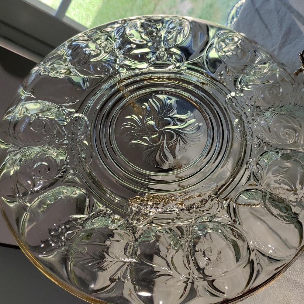 Jeannette glass co vtg egg plate - Picture 4 of 4